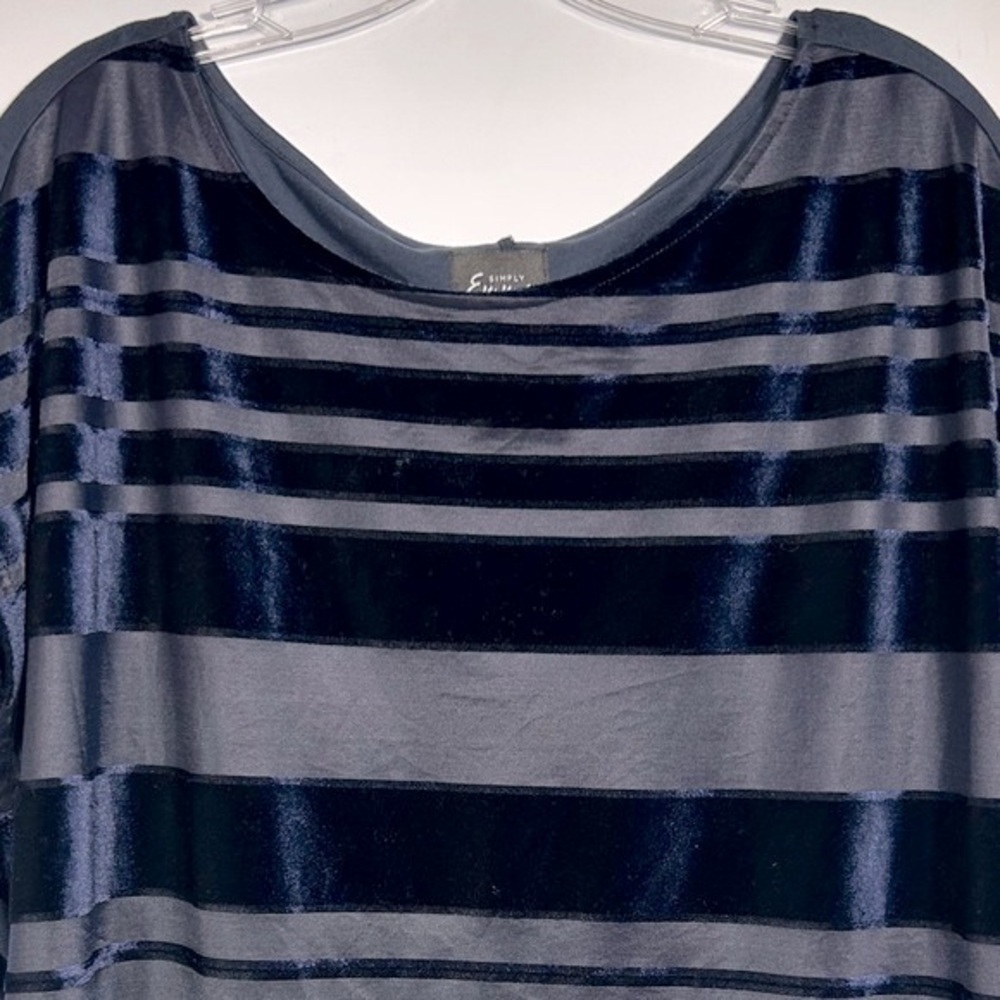 Simply Emma Velvet Panels Blouse 1X Navy Blue Striped Top Bateau Neck - Picture 4 of 9
